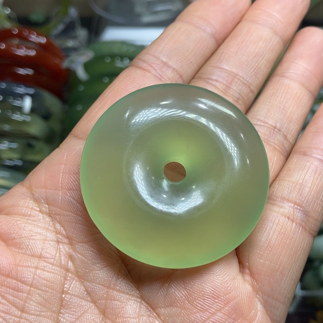 岫玉未镶嵌手镯平安扣