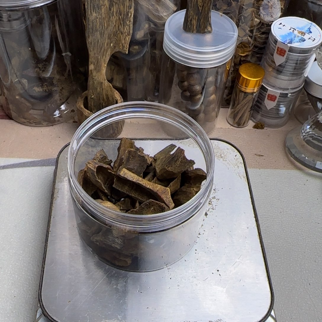 我***风沉香沉香碎屑老白棋壳料51克