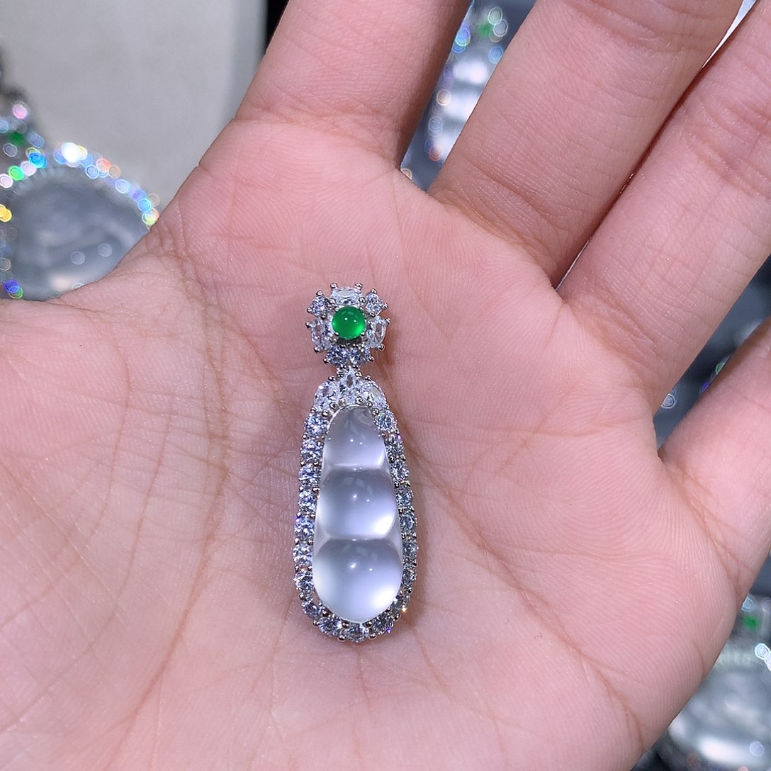 石英质玉颈饰银S925镶嵌有*白33