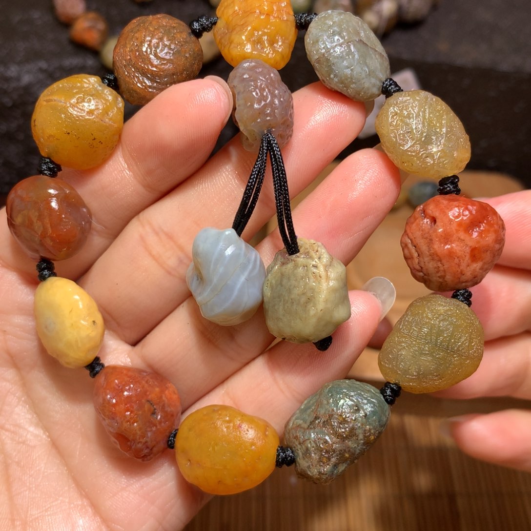 未镶嵌玛瑙/玉髓珠宝半成品