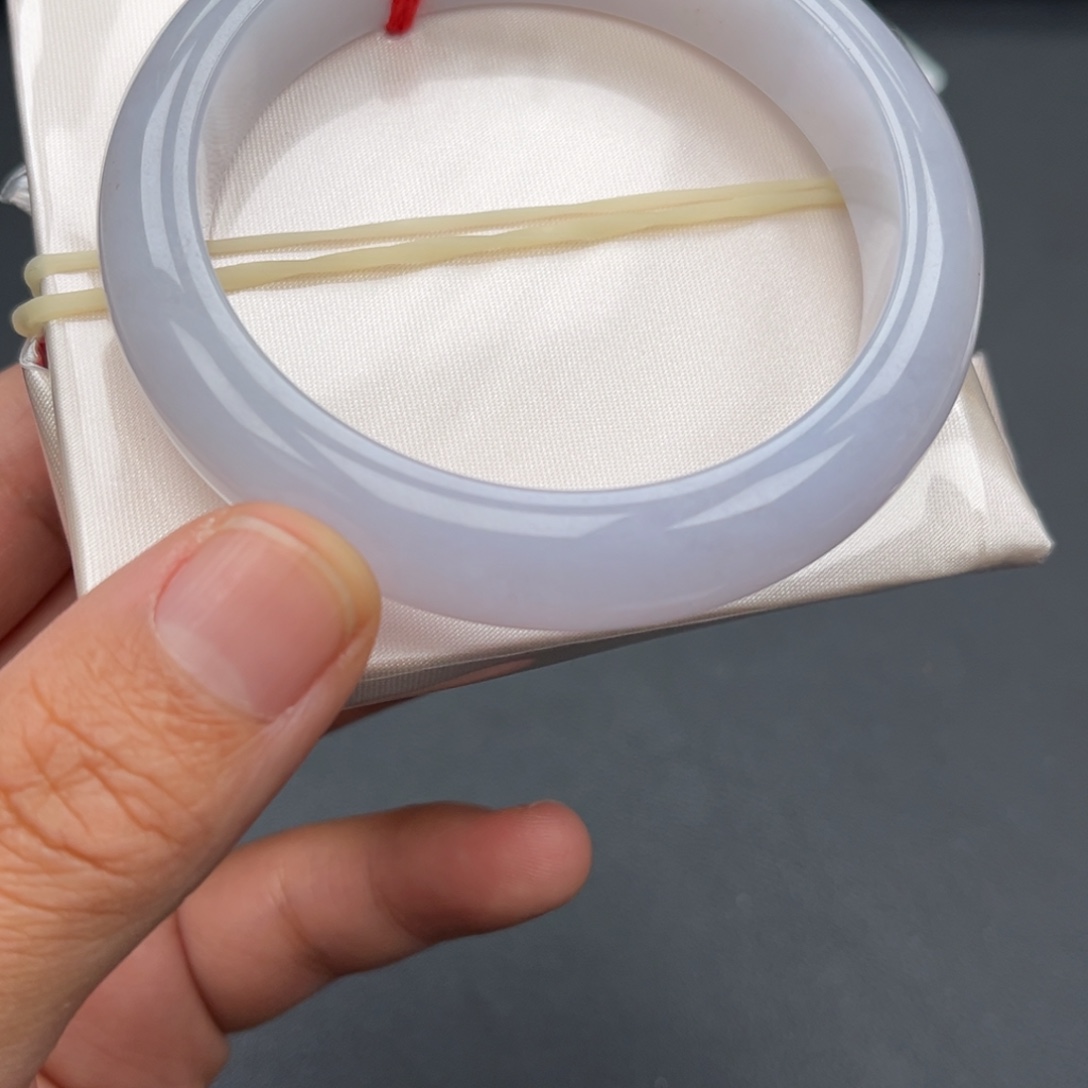 翡翠未镶嵌手镯手镯