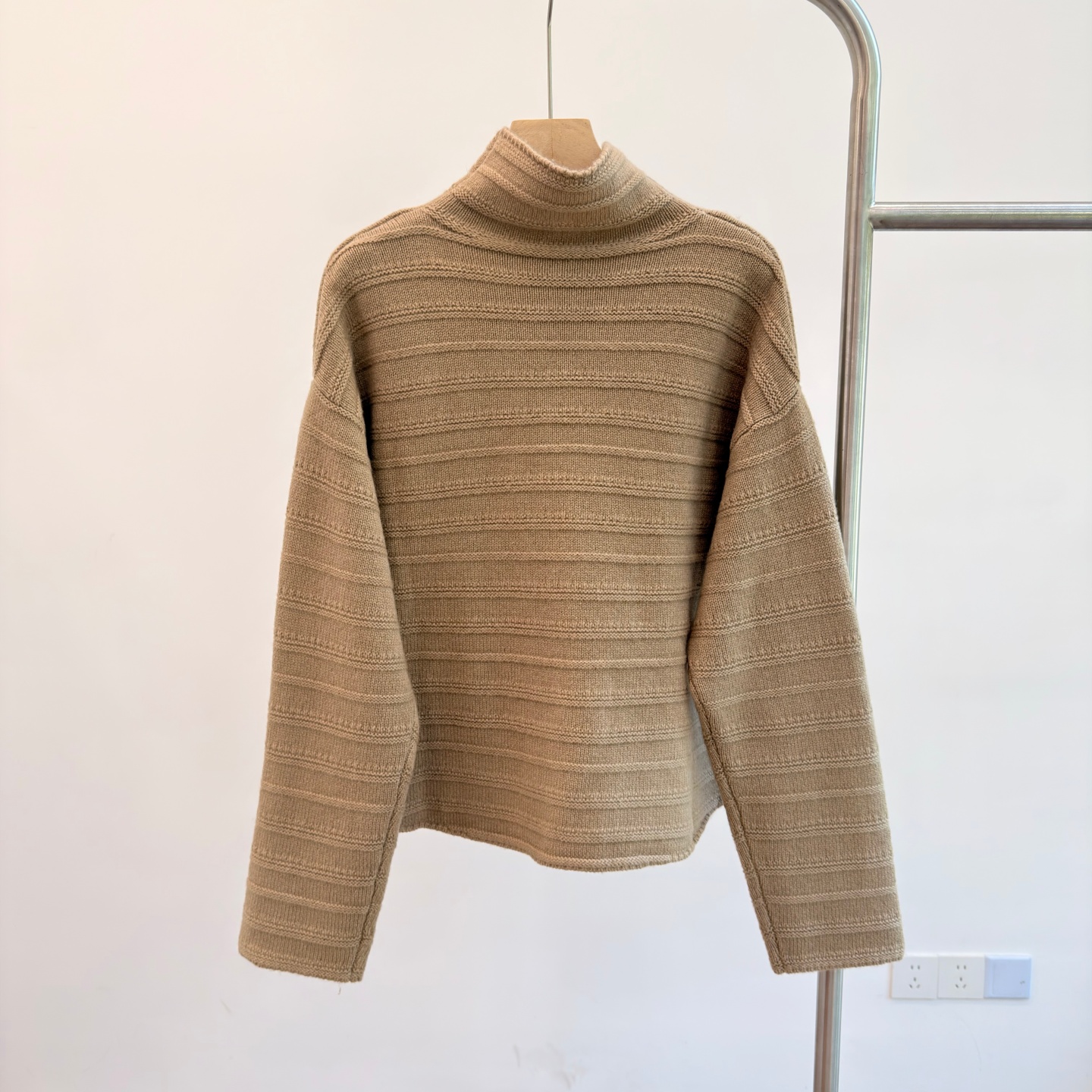 105MS4161冬季毛针织衫时尚条纹针织衫高领毛上衣保暖秋冬毛衣