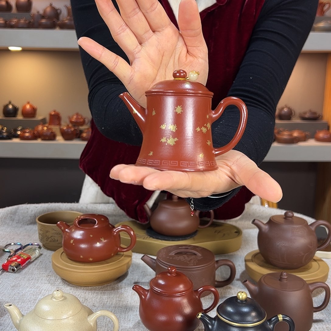 紫砂茶壶C****君高汉瓦 朱泥撒金 120cc