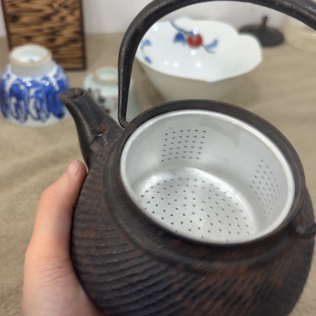 瓷片非常好看漂亮的物品 