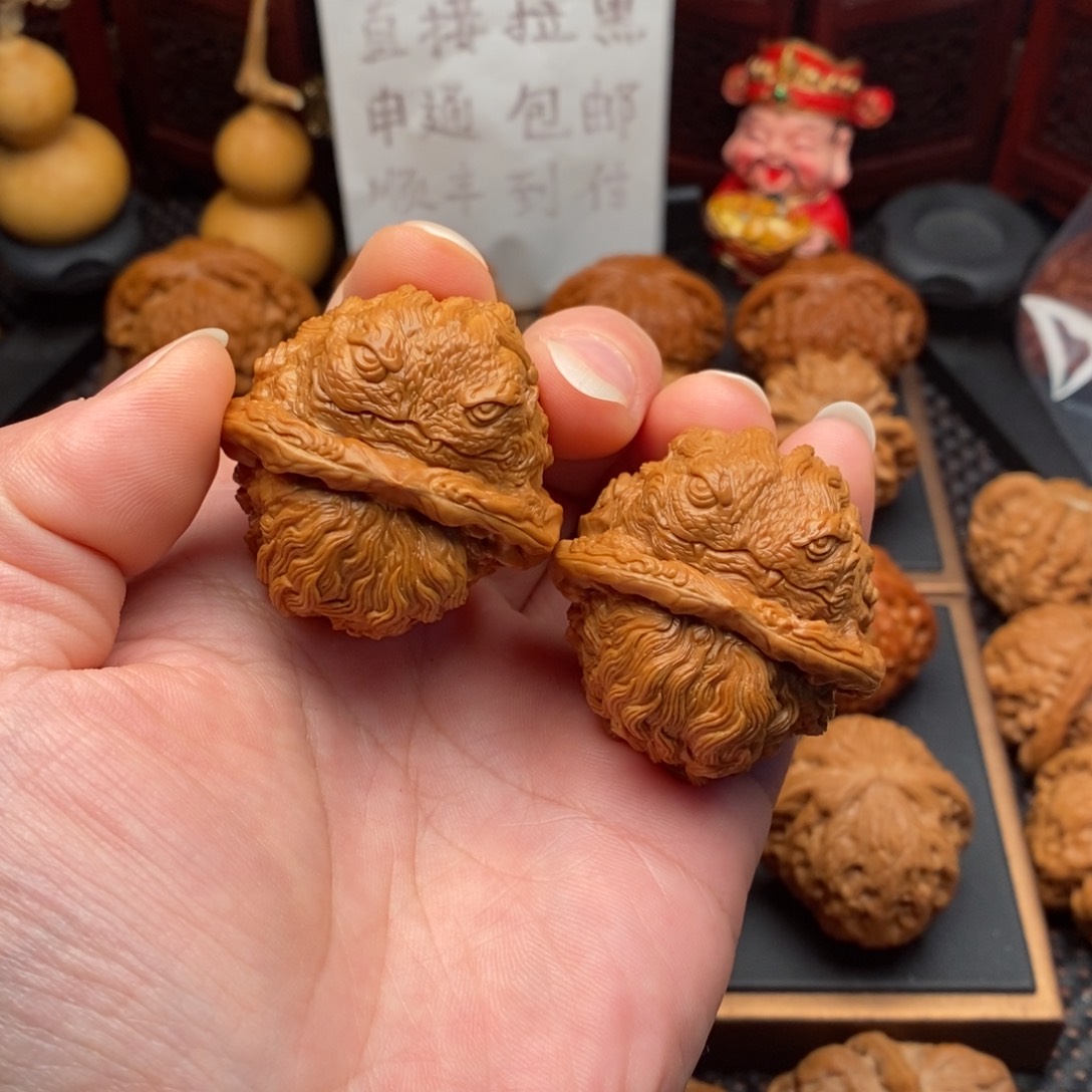 梓***～把件文玩核桃雕刻
