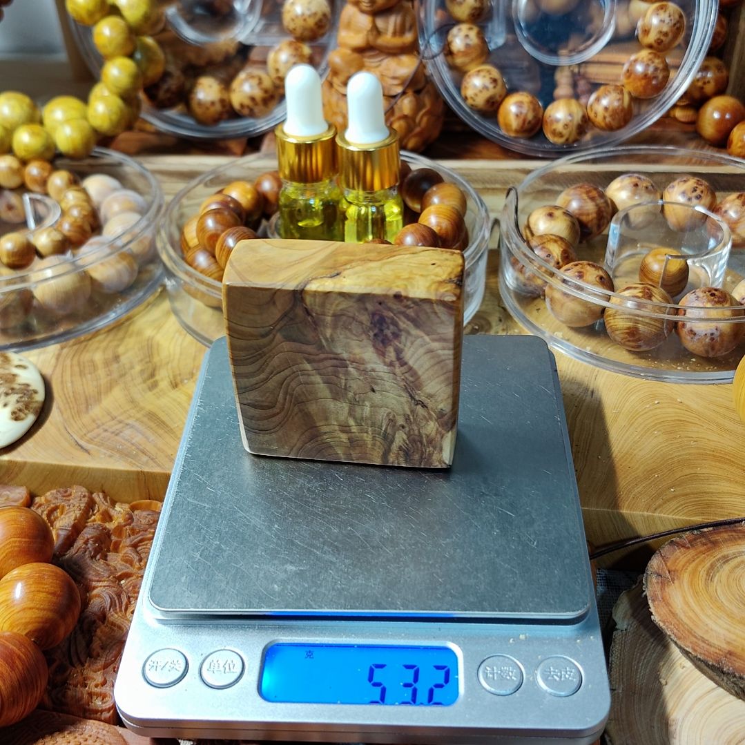 德**园太行崖柏手工艺品