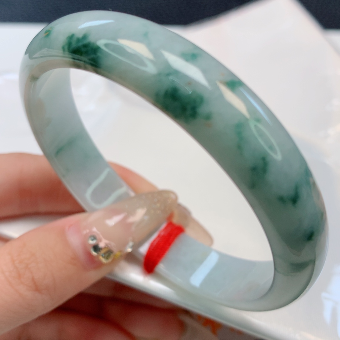 【闪购商品】翡翠手镯未镶嵌58圈