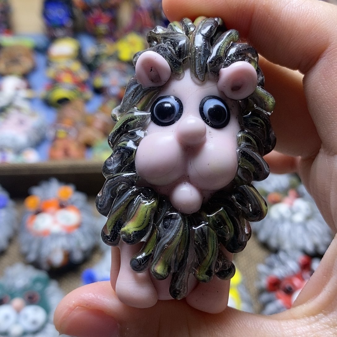 琉璃颈饰重工款大狮子