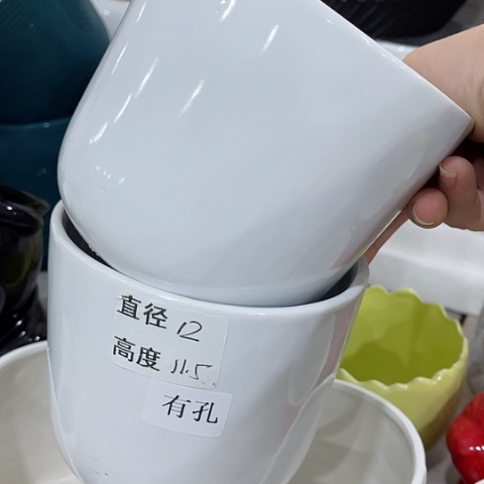 多肉绿植陶瓷花盆9.9包邮，有孔