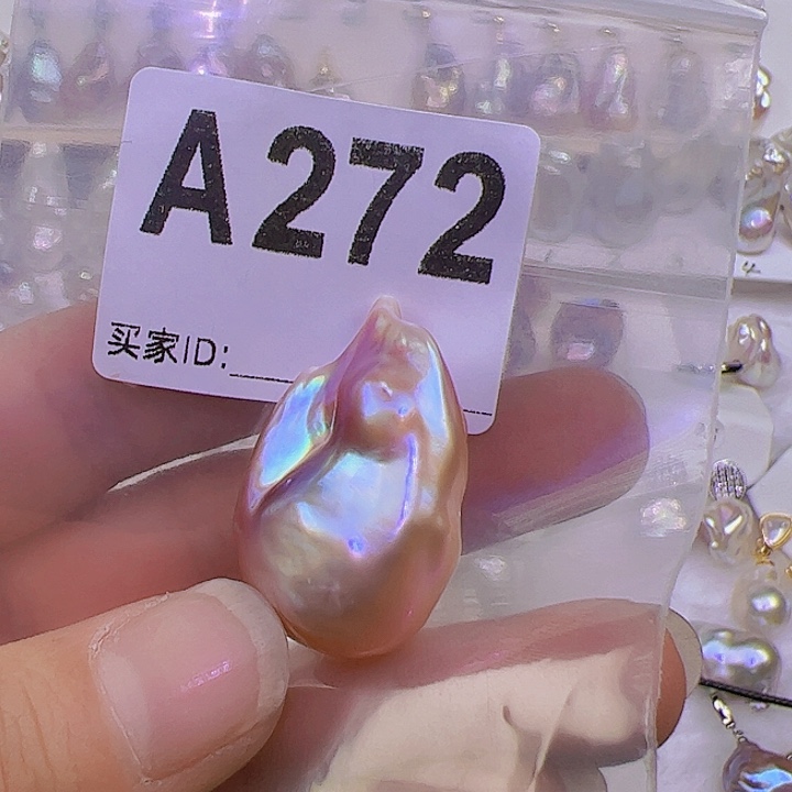 淡水珍珠颈饰合金