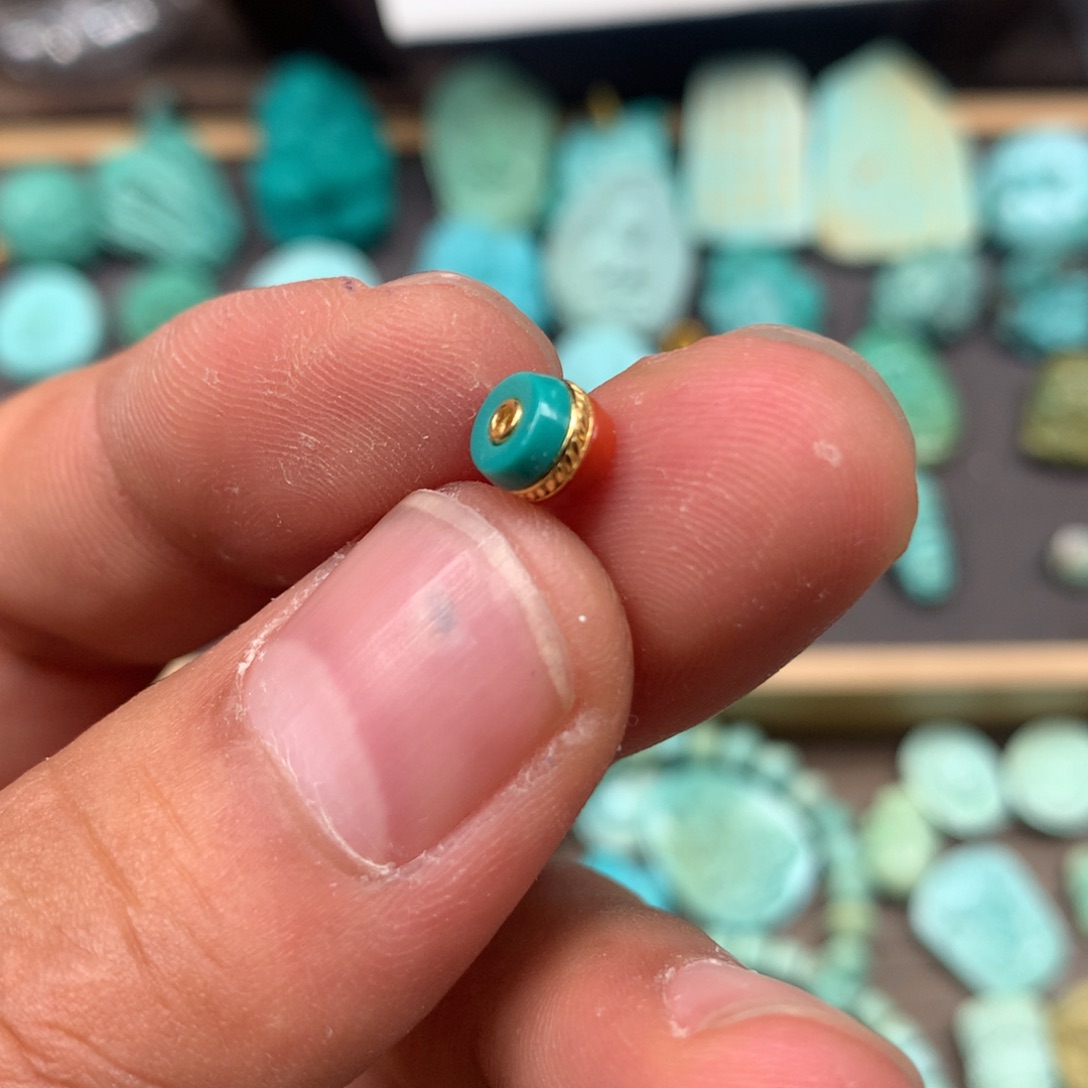 南红玛瑙雕刻未镶嵌