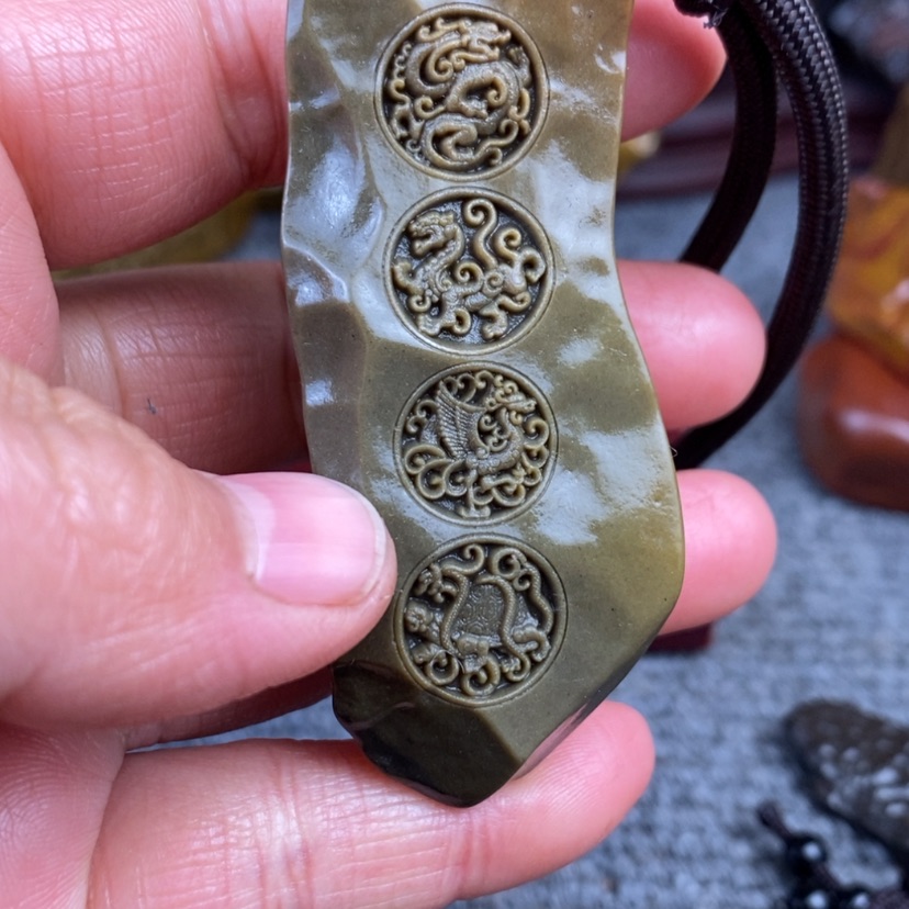 【闪购商品】原石雕刻