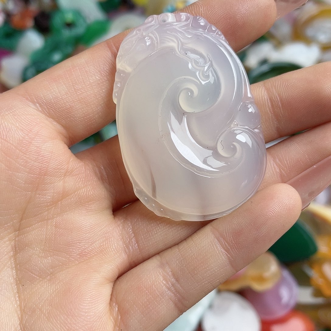 玛瑙/玉髓颈饰合金W**薇