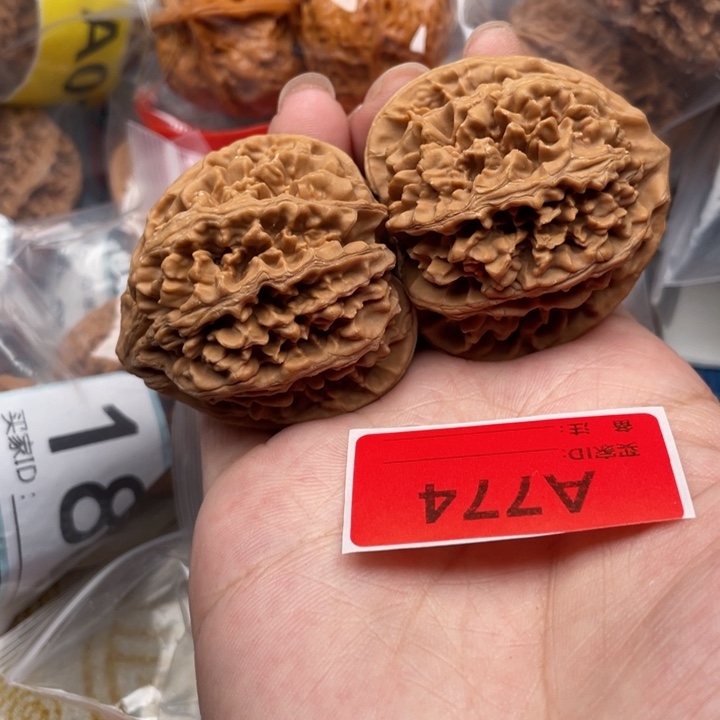 吊坠文玩核桃核桃