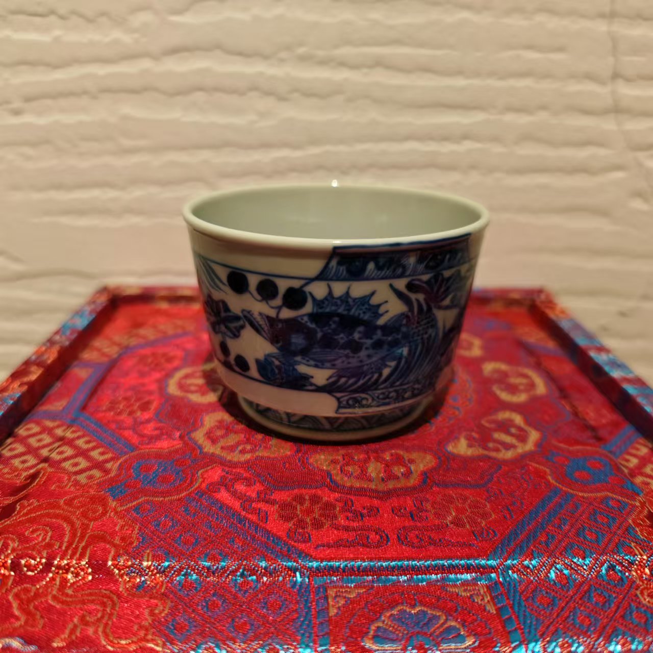 古古景德镇瓷器溯源行占春生窑鱼藻直口杯—zcsy860