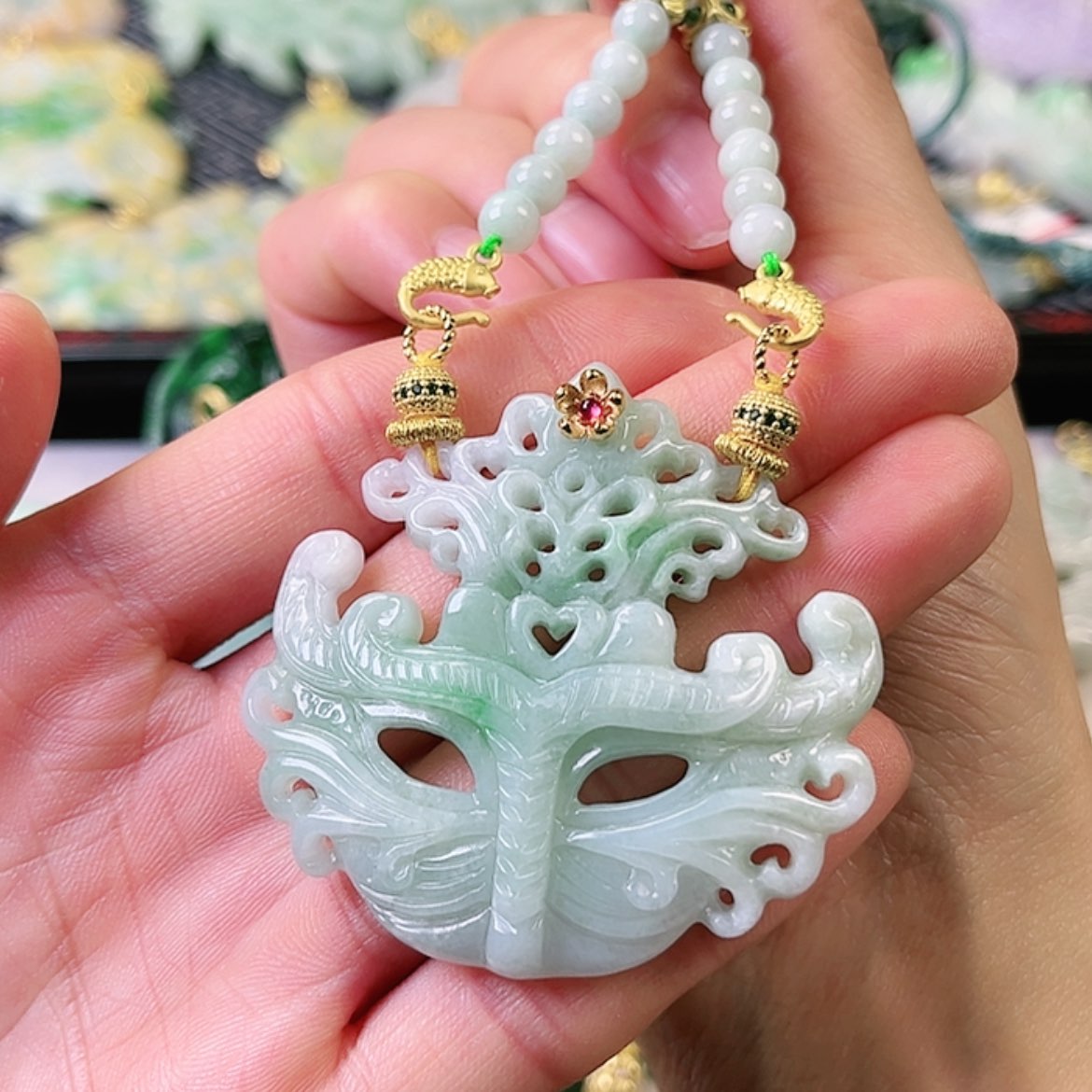 【闪购商品】翡翠颈饰未镶嵌挂件