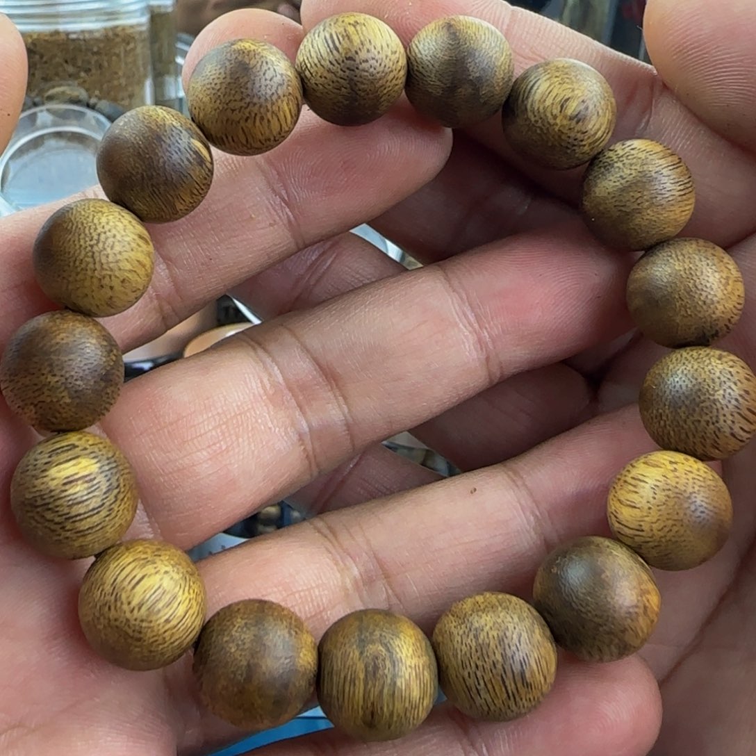 沉香手串卡1.3圆珠单圈