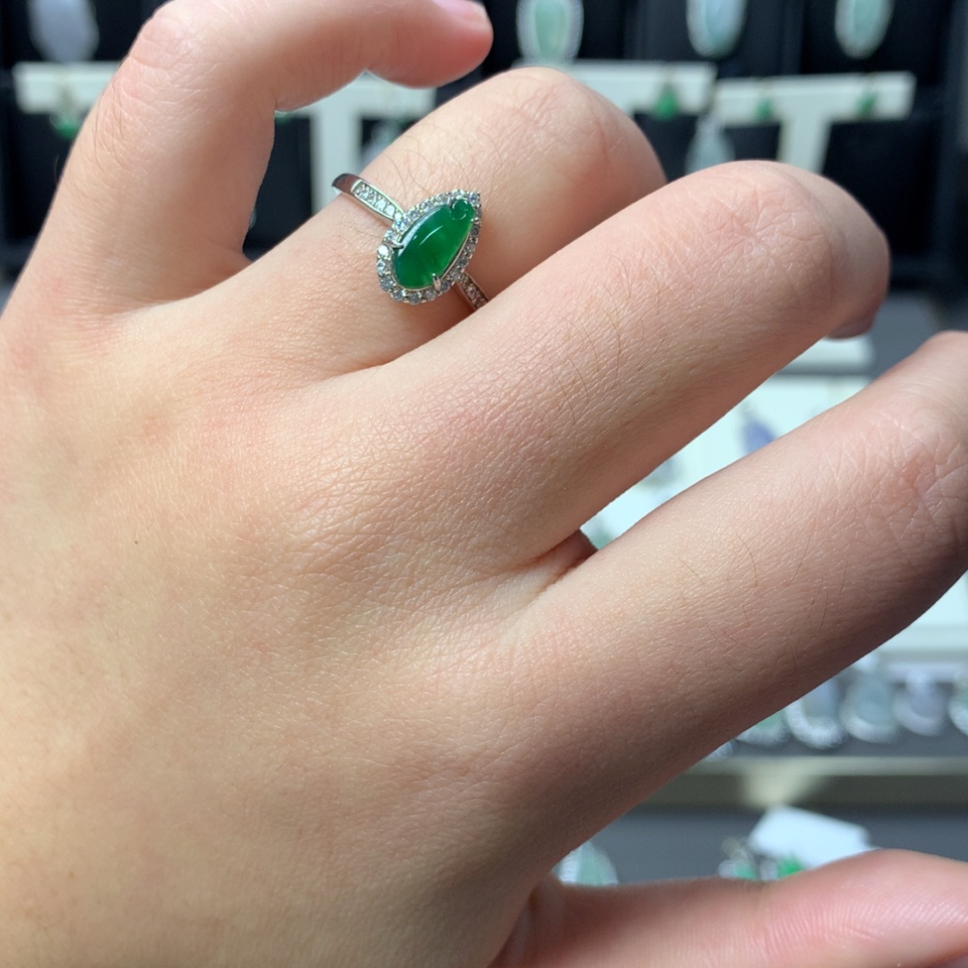 翡翠银S925镶嵌颈饰