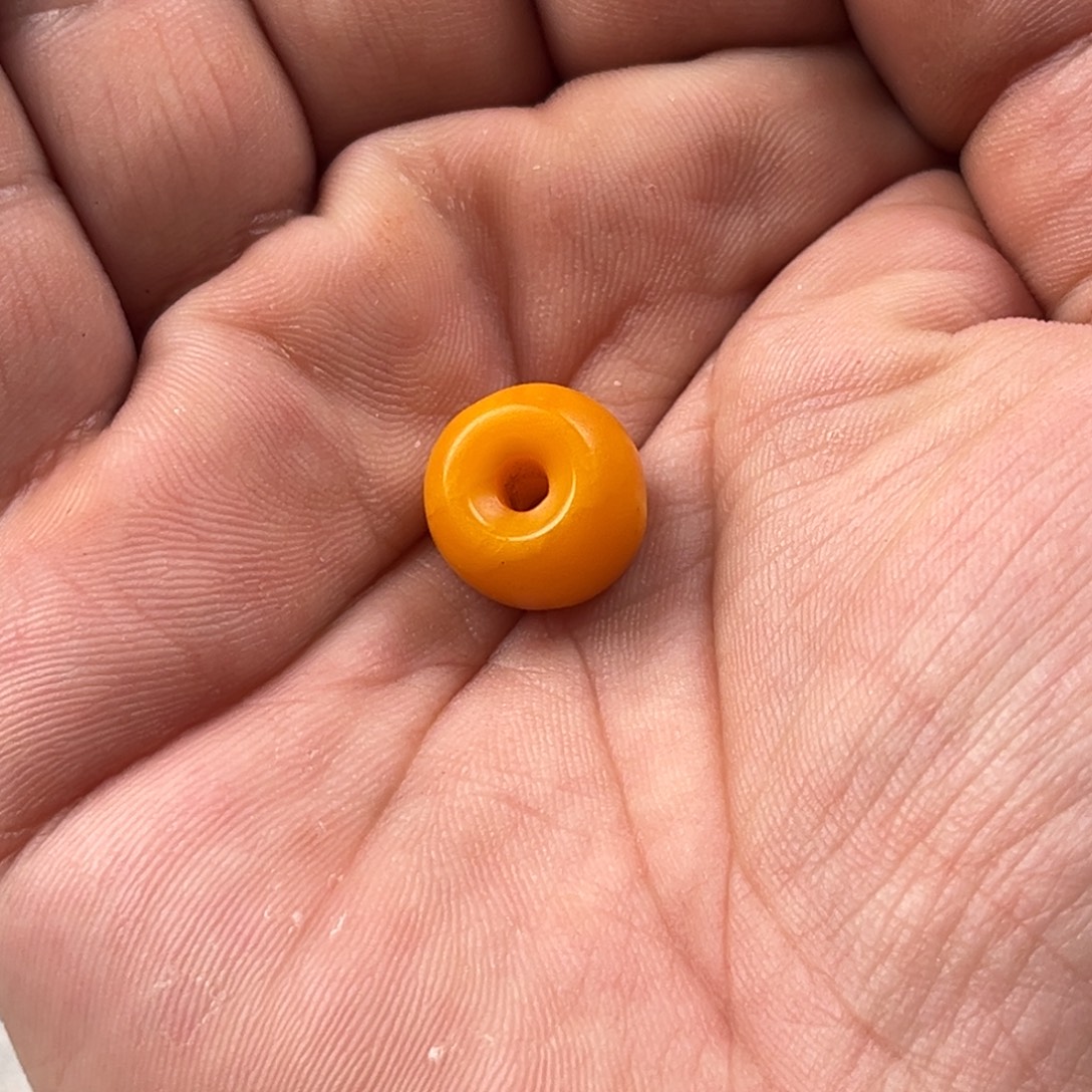 杨***薯蜜蜡未镶嵌颈饰老蜜蜡