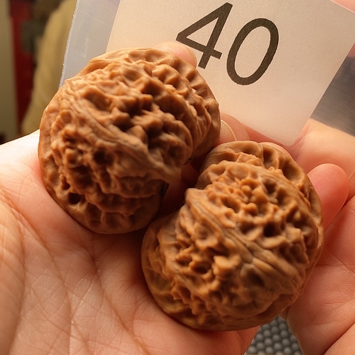 文玩核桃吊坠40号