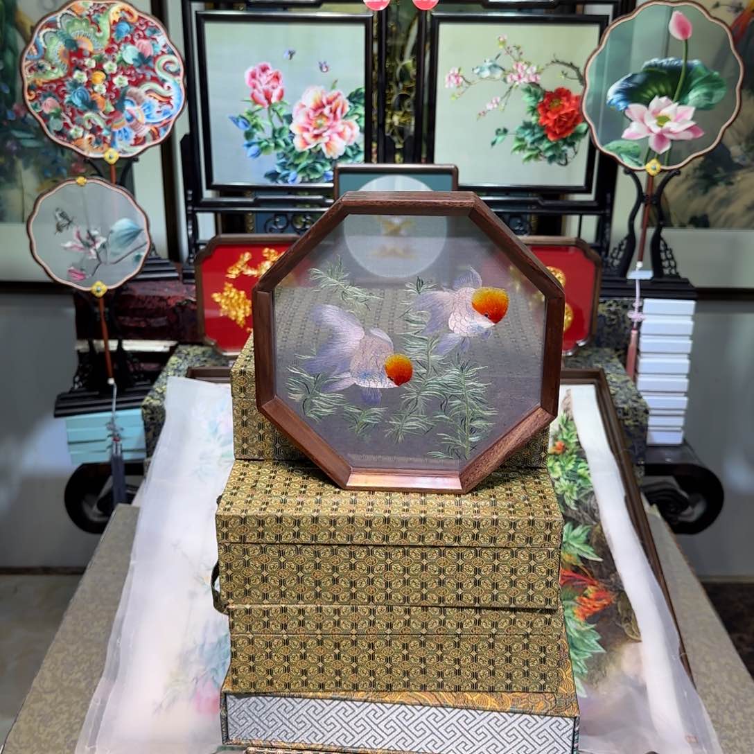 刺绣刺绣工艺精湛