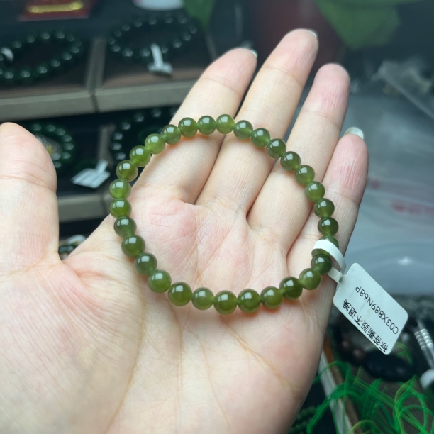 【新人福利】天然和田玉碧玉手链6mm菠菜绿手链多样性发货
