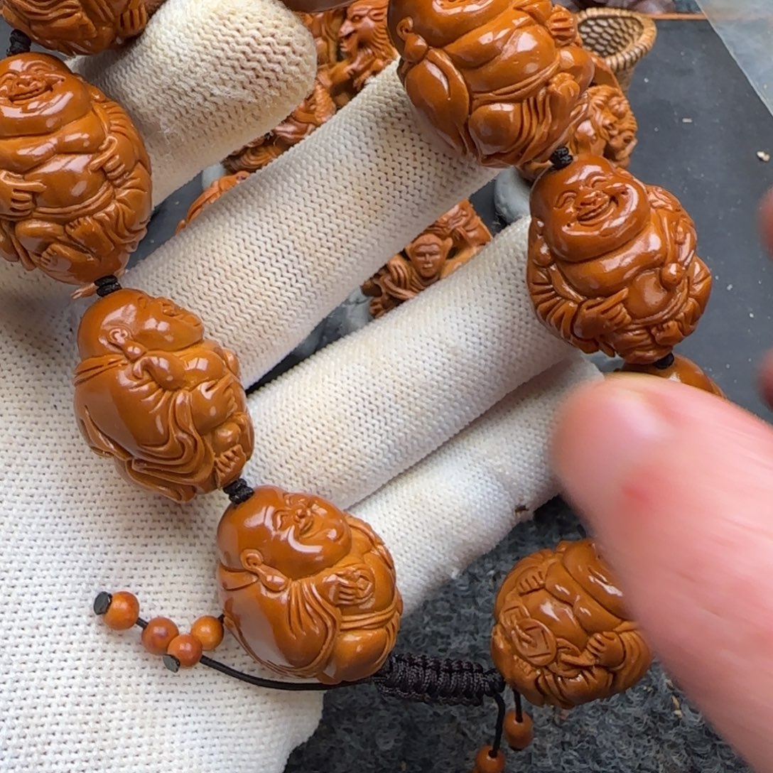 橄榄核吊坠……………………