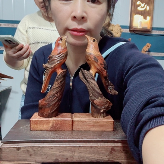 用***8木百年树的设计风格