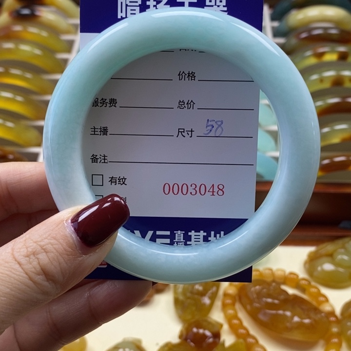 岫玉手镯未镶嵌清*手镯