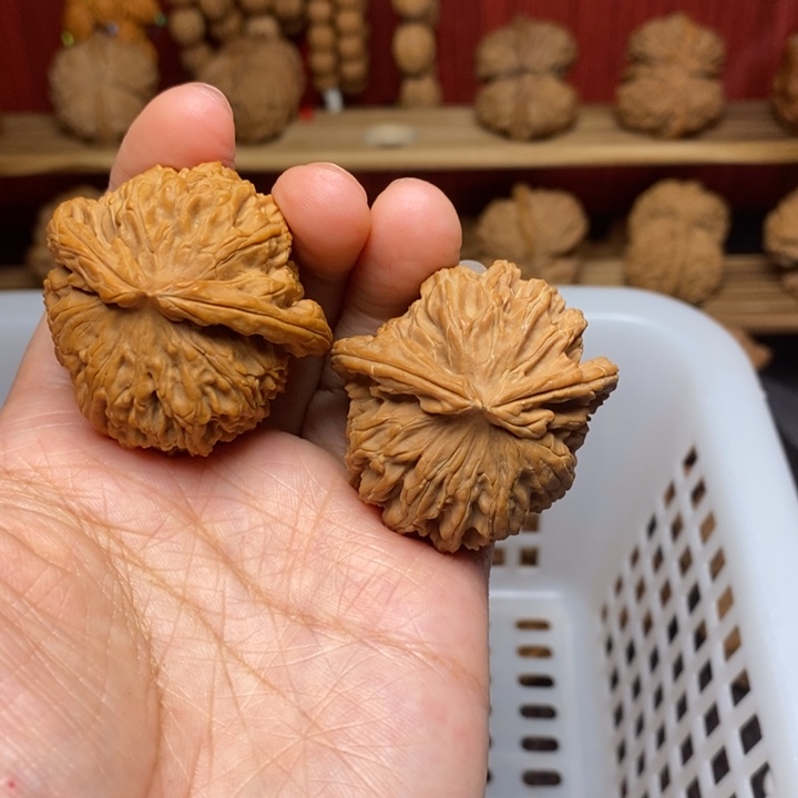 刚***子把件文玩核桃文玩