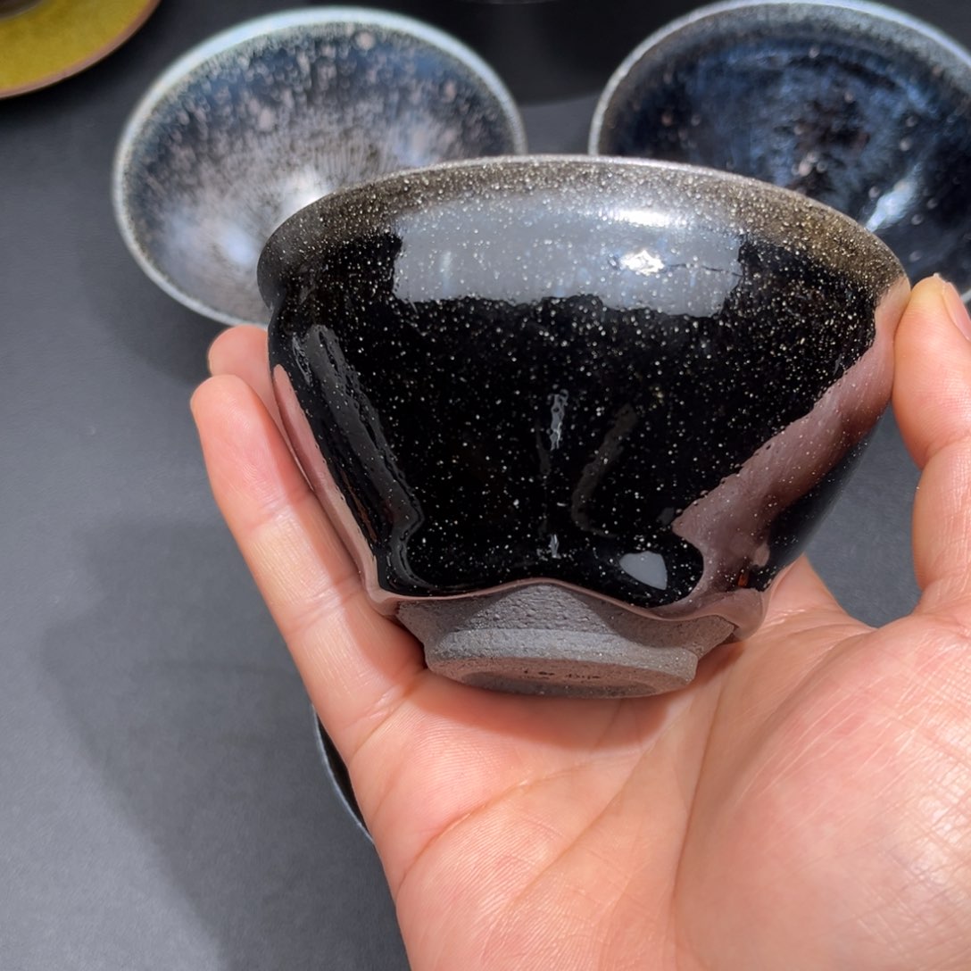 茶盏我想你了啊我想你啊