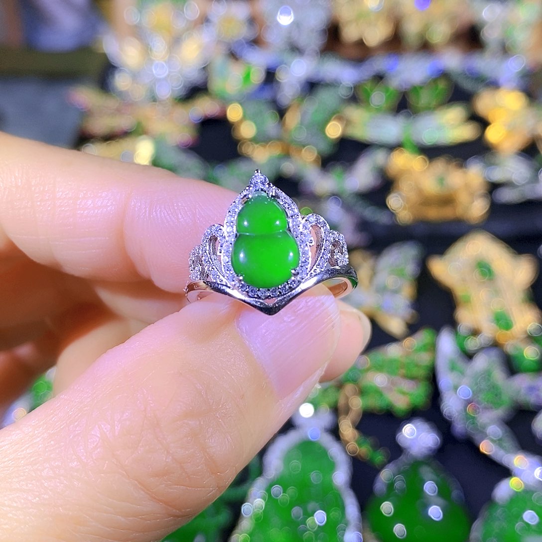 吊坠(不含链)银S925镶嵌翡翠