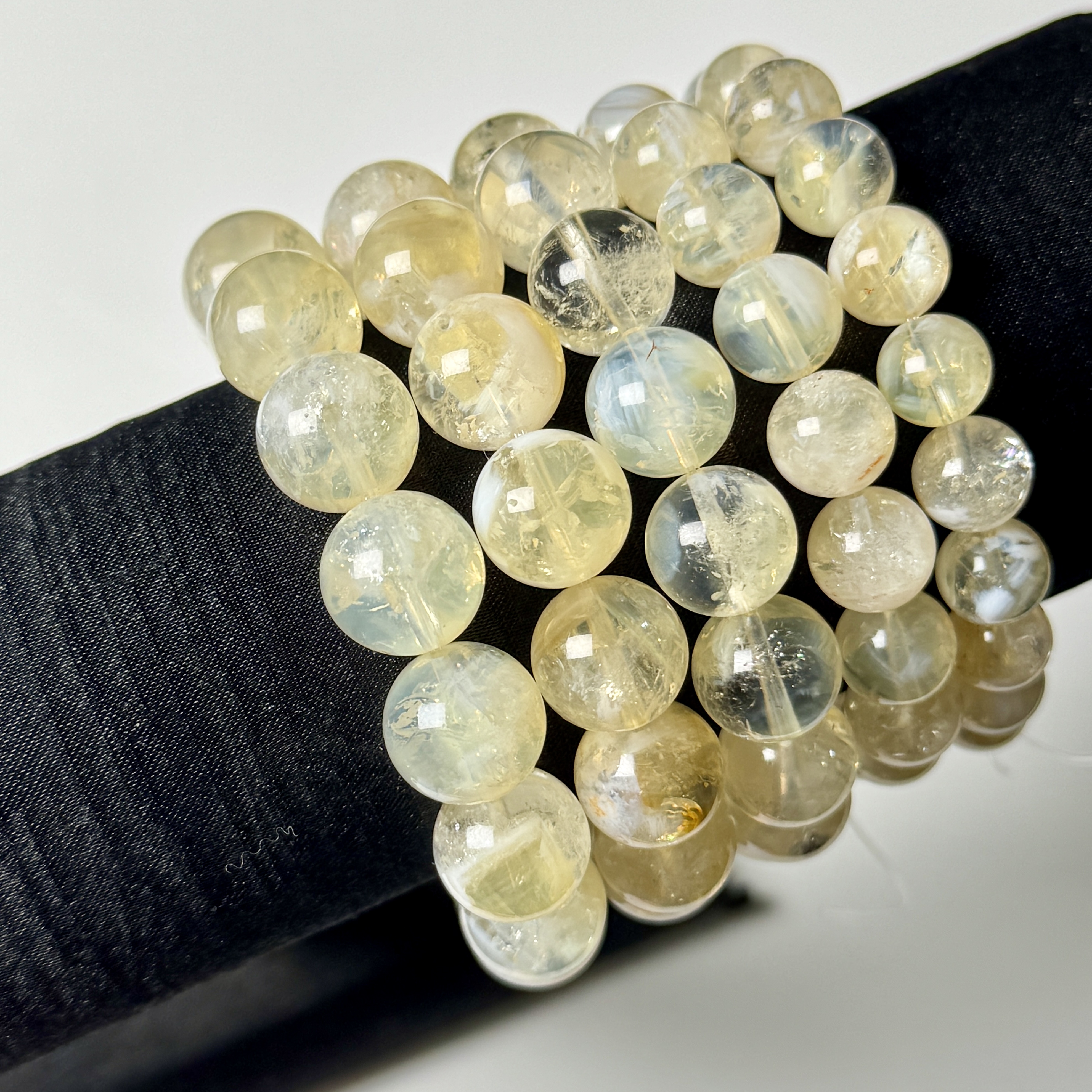 ZBG0059黄雪花水晶手串（天然珠宝多样性发其一）