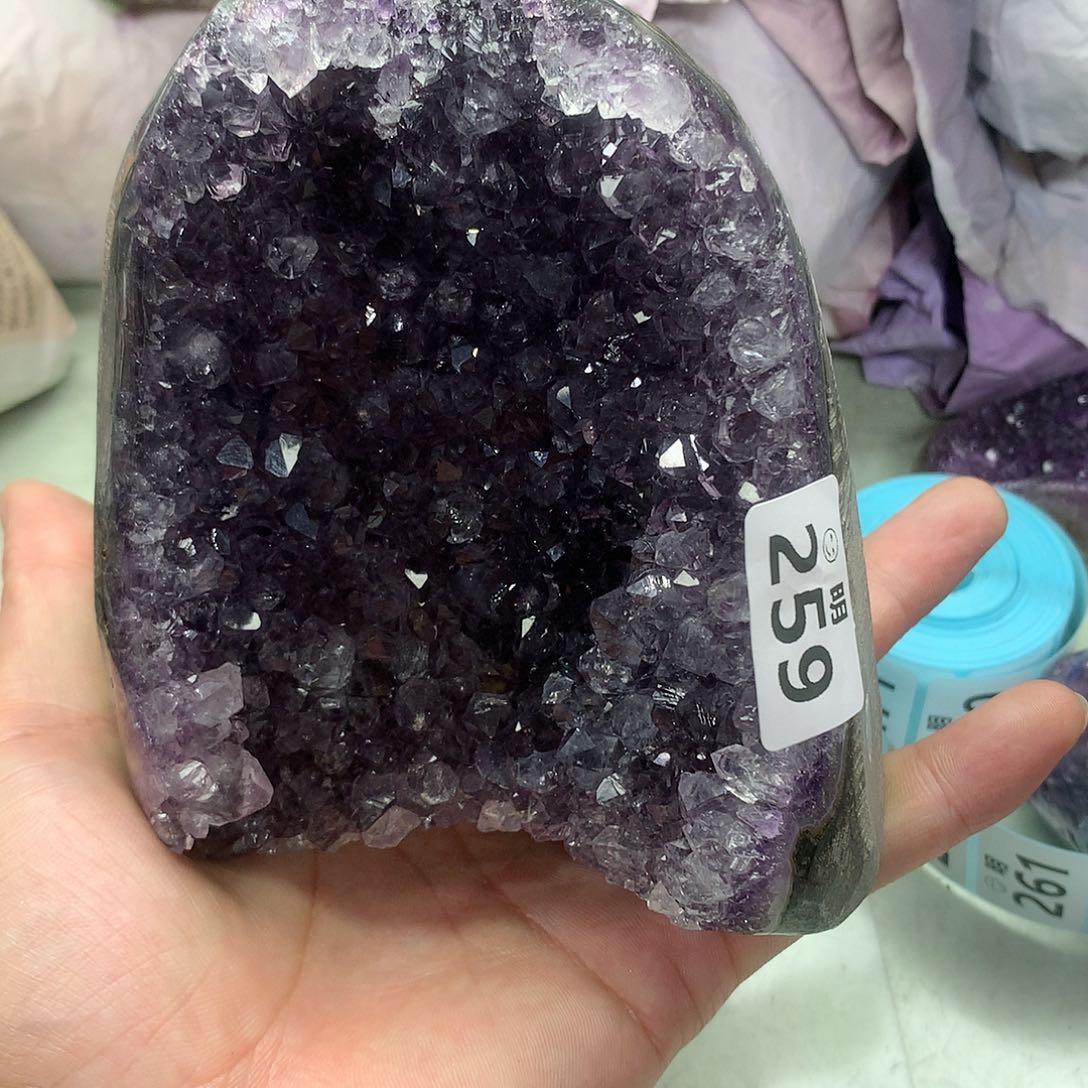 水晶大型摆件（非配饰）未镶嵌