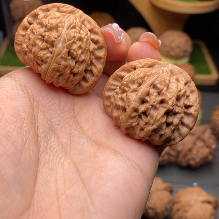 把件文玩核桃白狮子