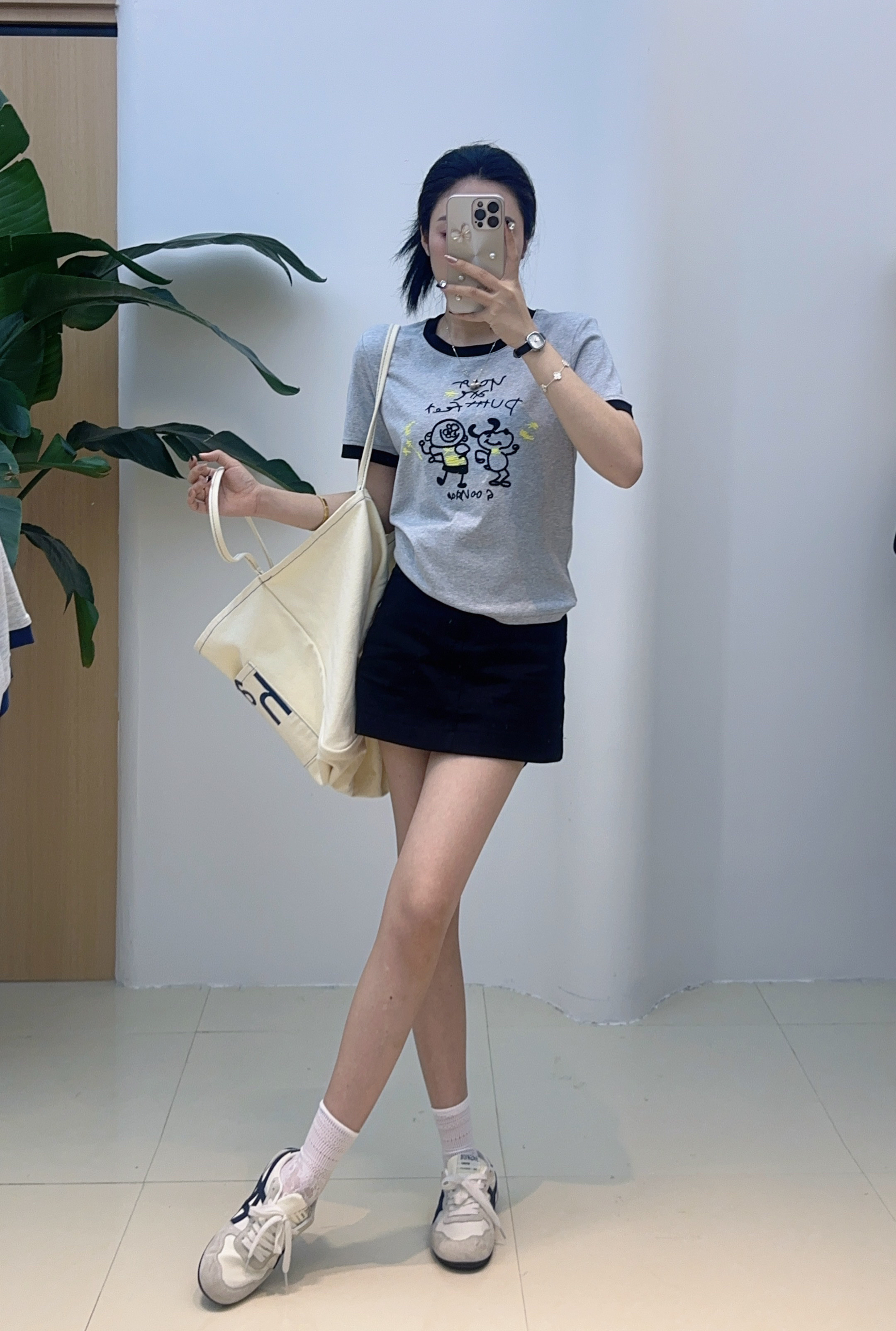 【海南简爱】卡通刺绣短袖T恤女上衣0783