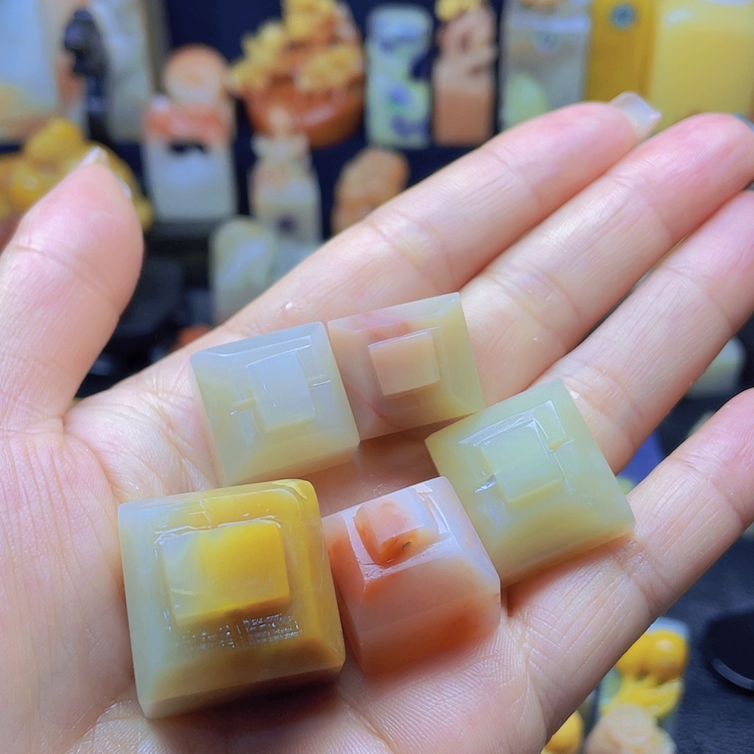 青田石印石如意一组