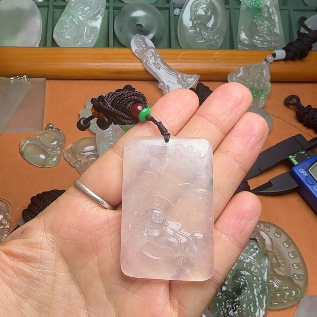 翡翠未镶嵌颈饰翡翠佛牌