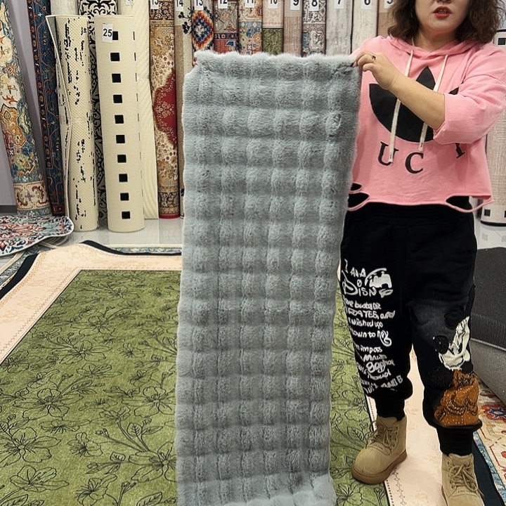 混纺尺寸误差正负1-3厘米50×150麂皮绒仿兔毛泡泡球特价福利