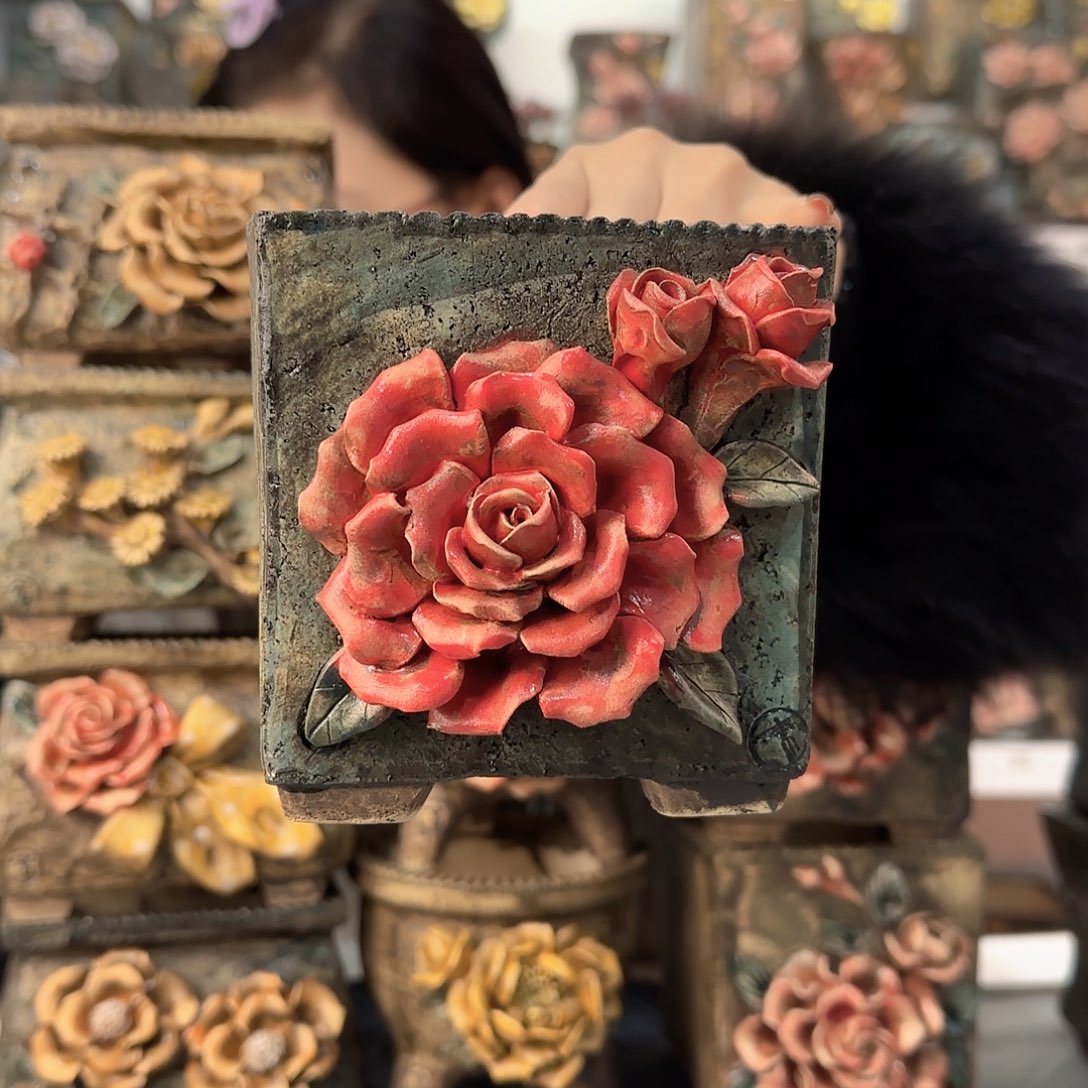 红陶汤****✨青默花器麦饭石花盆