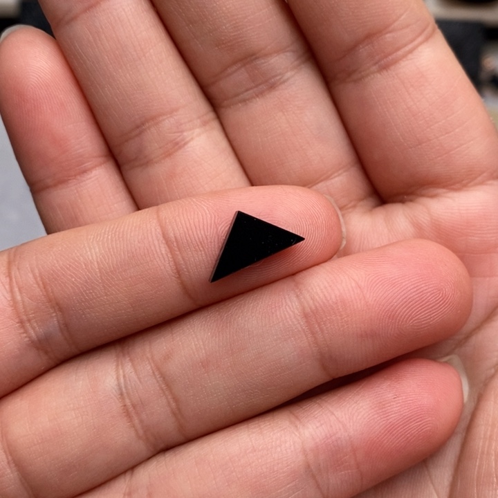 翡翠戒指未镶嵌裸石