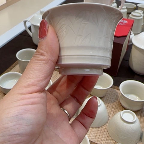 ?*之定瓷主人杯不退不换了