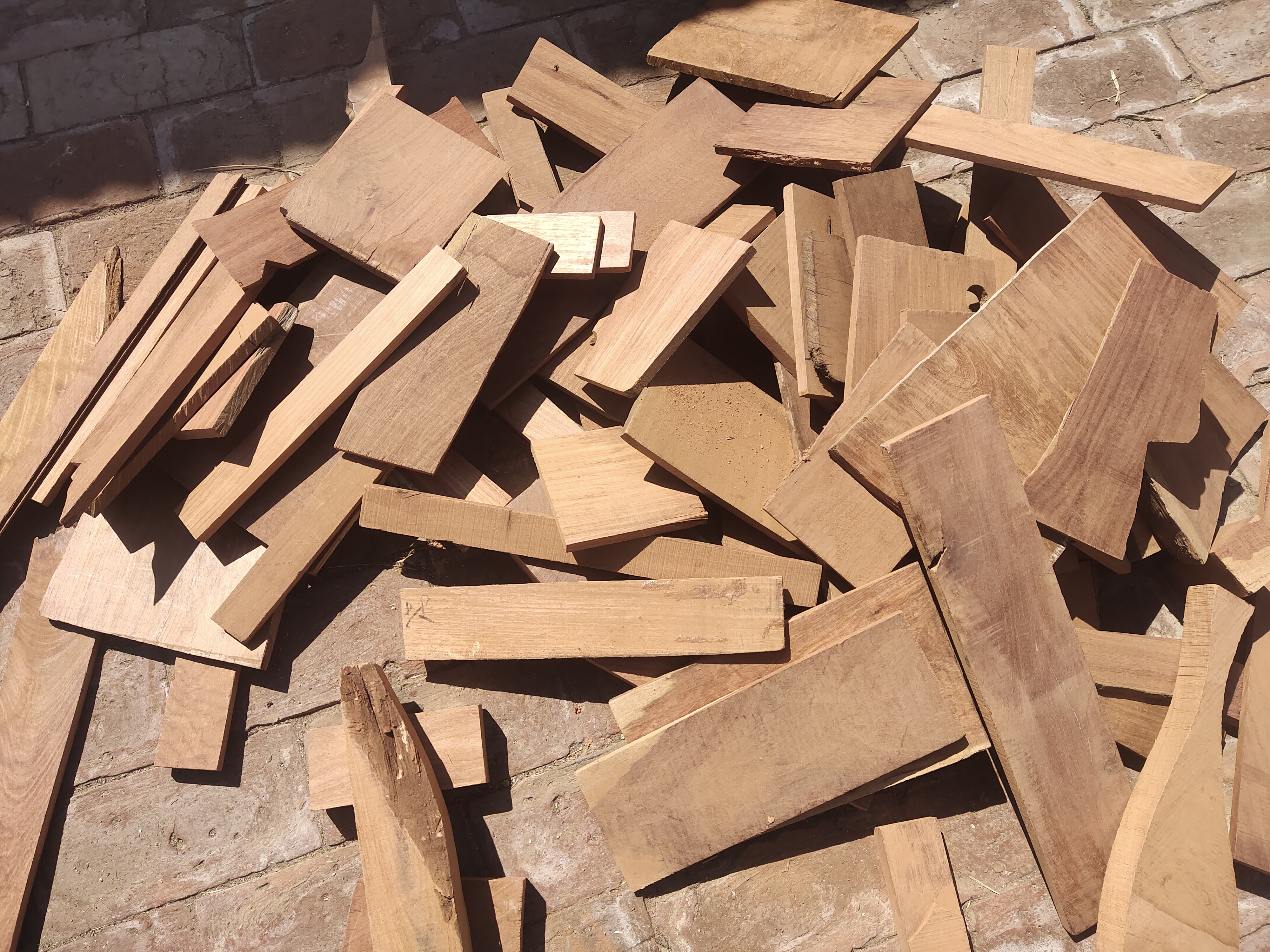 缅甸花梨边角木料