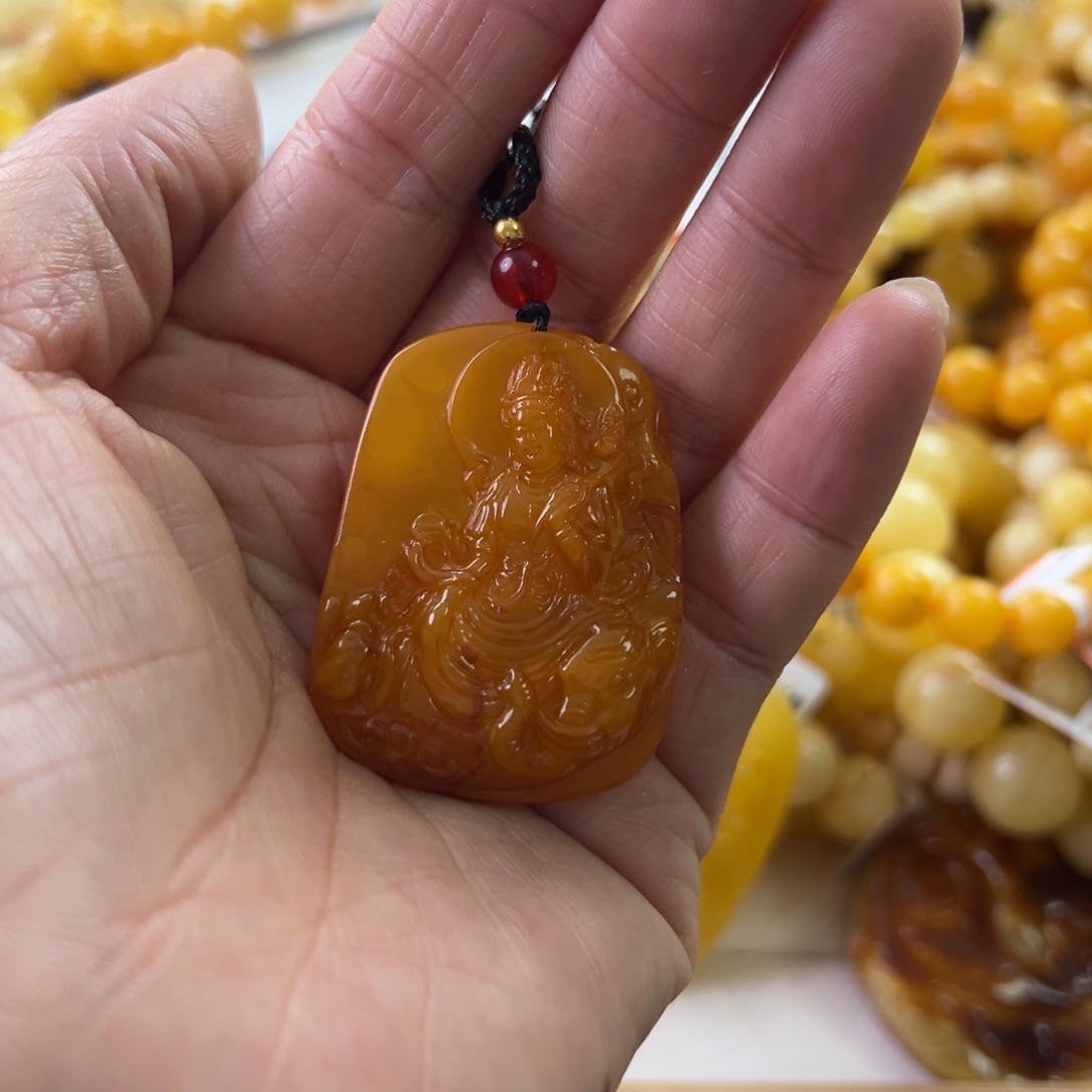 琥珀珠宝奇石未镶嵌