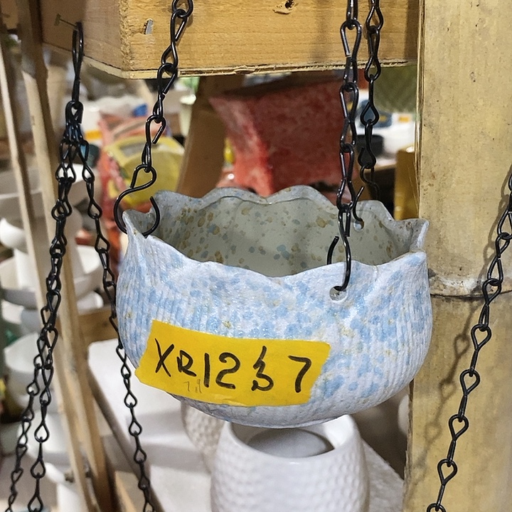 摆件陶陶盆有孔 瑕疵介意勿拍