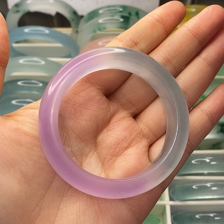 石英质玉未镶嵌手镯