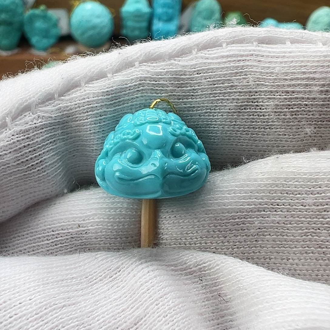 绿松石配饰未镶嵌