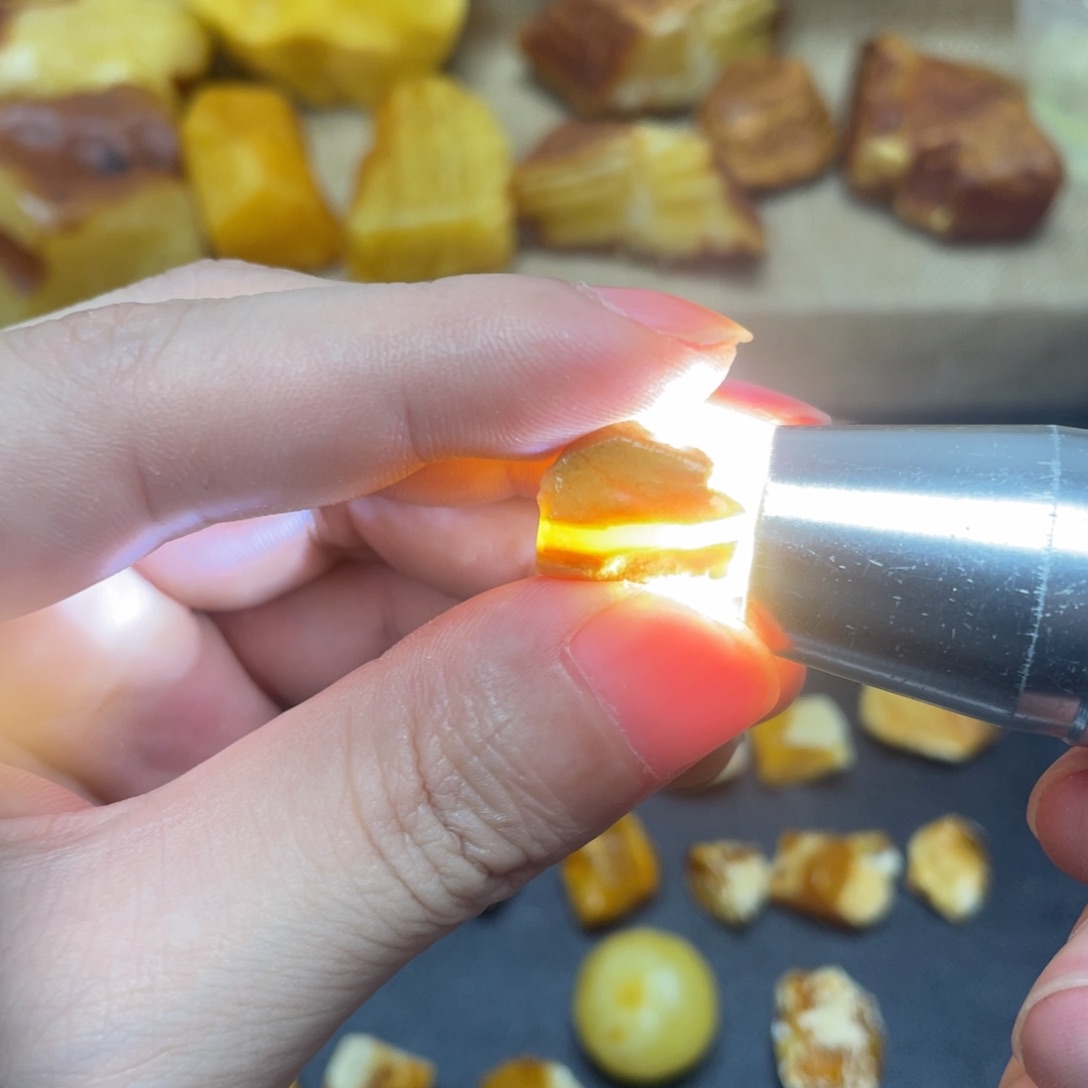 未镶嵌定制琥珀定制