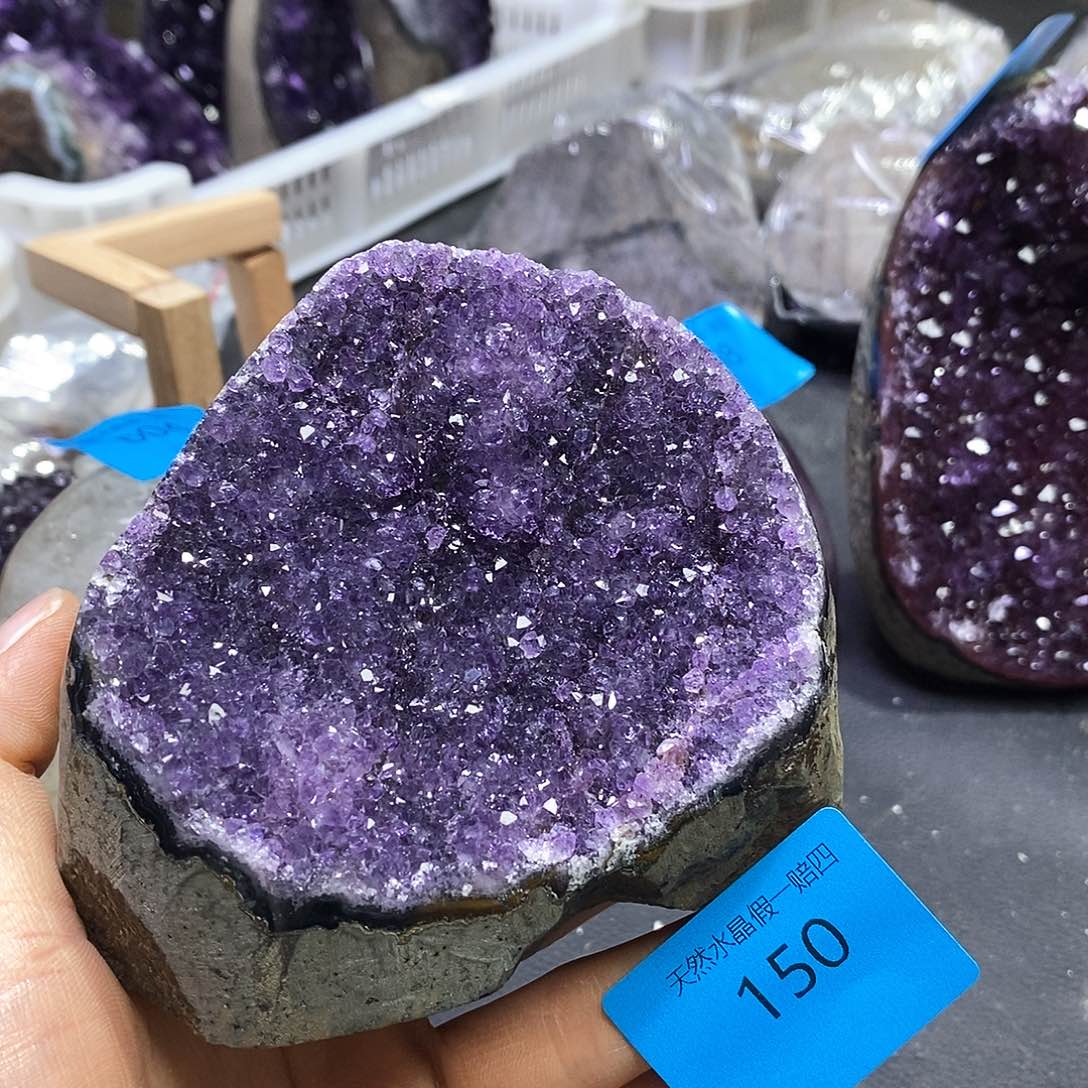 水晶大型摆件（非配饰）未镶嵌