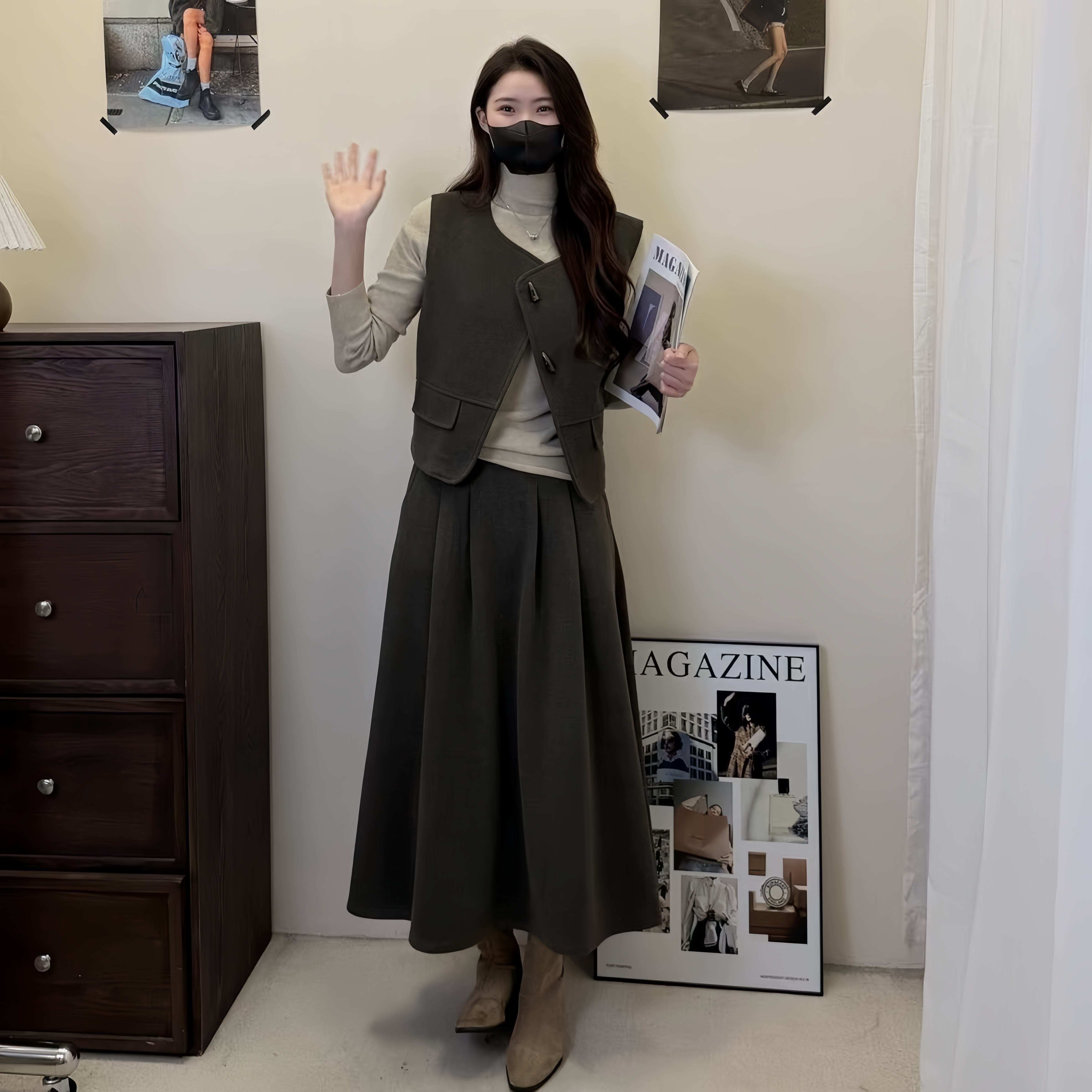 初冬精致牛角扣马甲磨毛呢三件套安迪绒毛衣松紧腰高腰半身裙套装